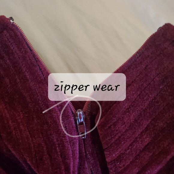 VTG Yves Saint Laurent Straight Skirt Merlot Courderoy Sz 38 US 8 Med *See Pics - Picture 6 of 10